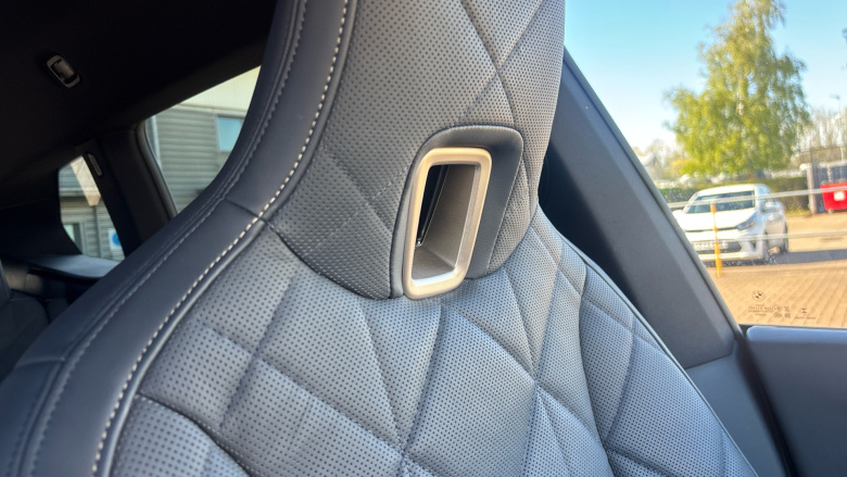 BMW iX 455kW M60 111.5kWh 5dr Auto Electric Estate